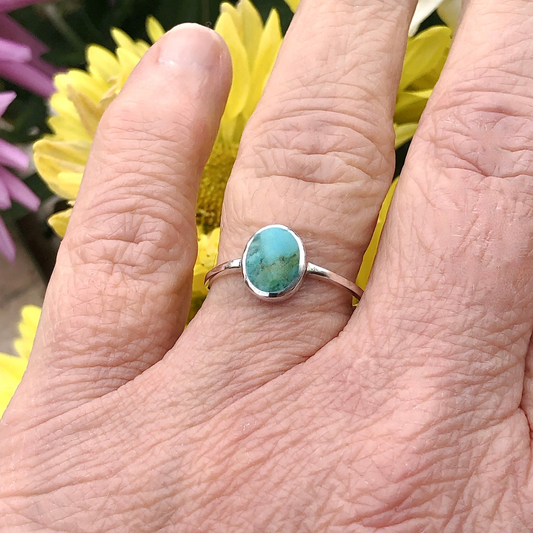 Small Oval Turquoise Ring