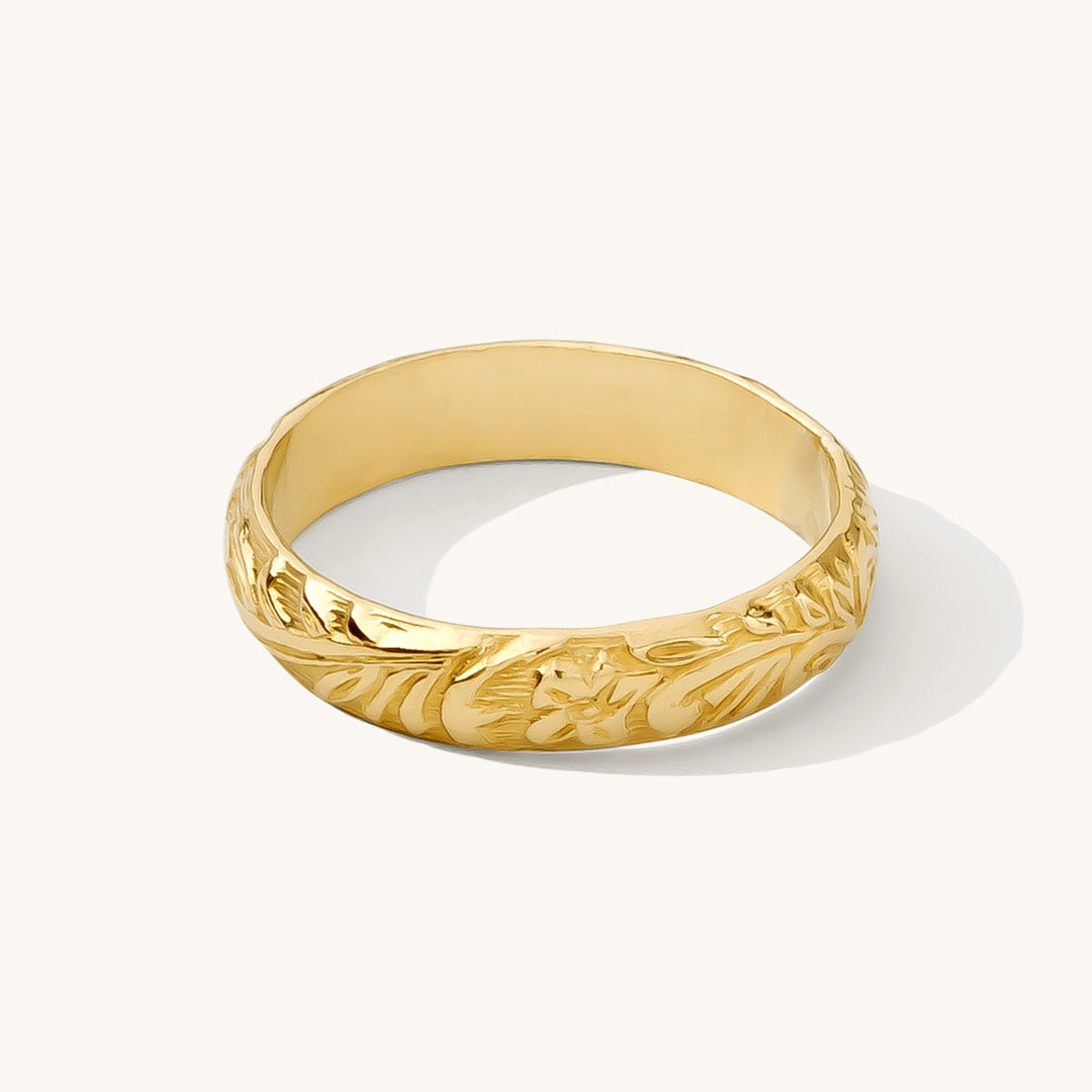 Luxe Floral Ring