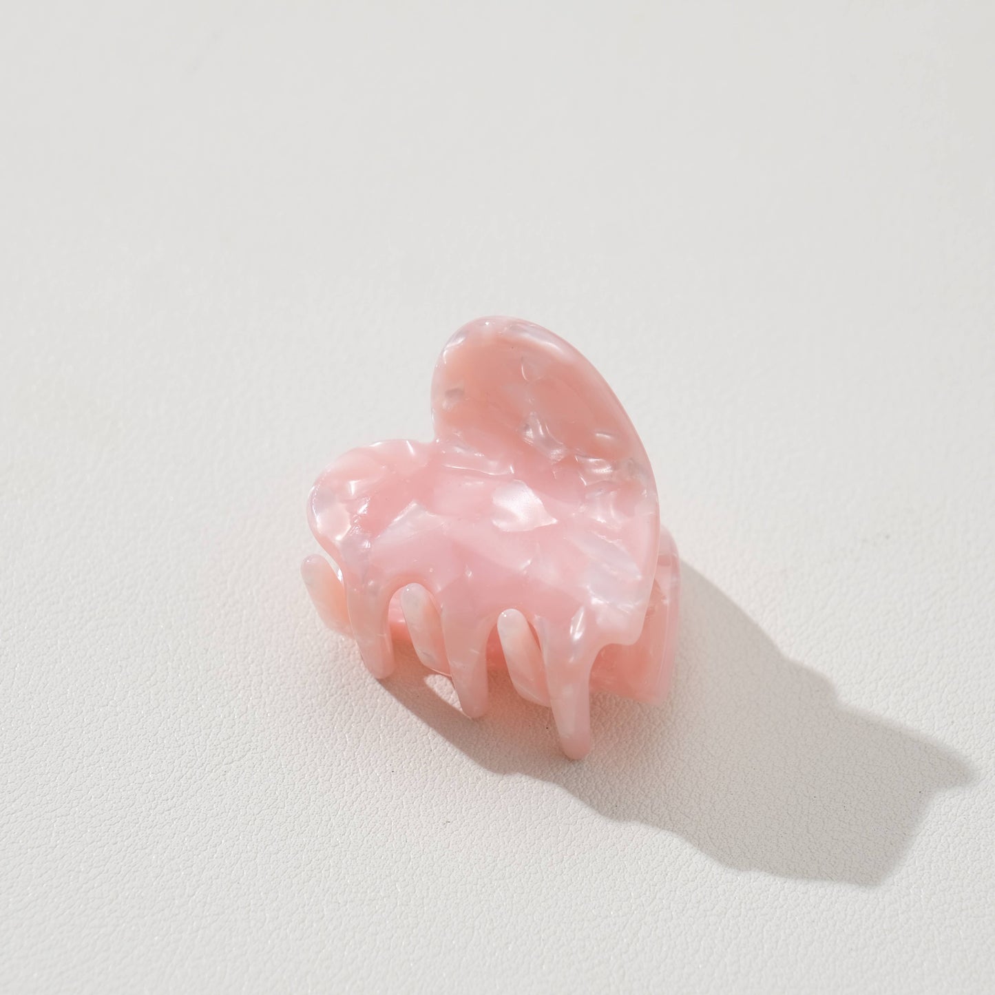 Mini Heart Claw Hair Clip
