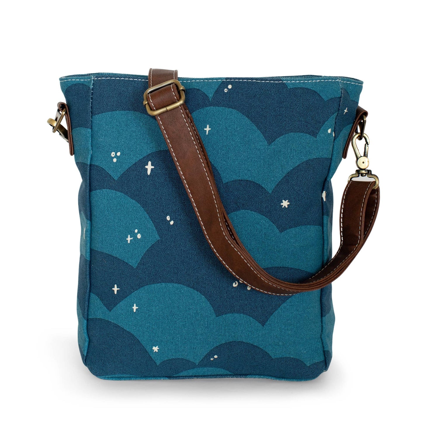 City Sling, Plaka