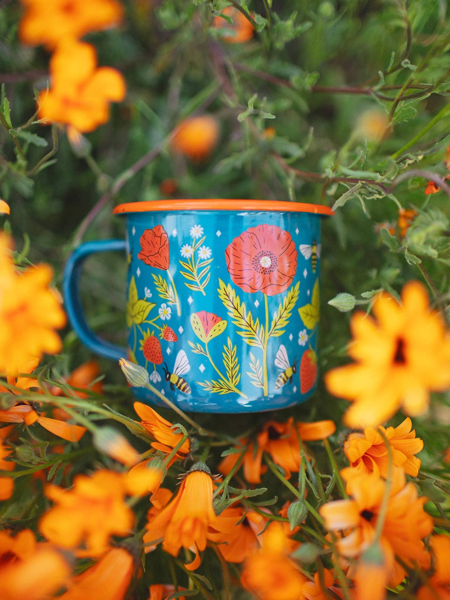 Enamel Coffee & Camp Mug | Garden Buzz