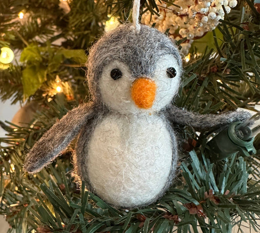 Felt Penguin (Gray) / Handmade Christmas Ornament
