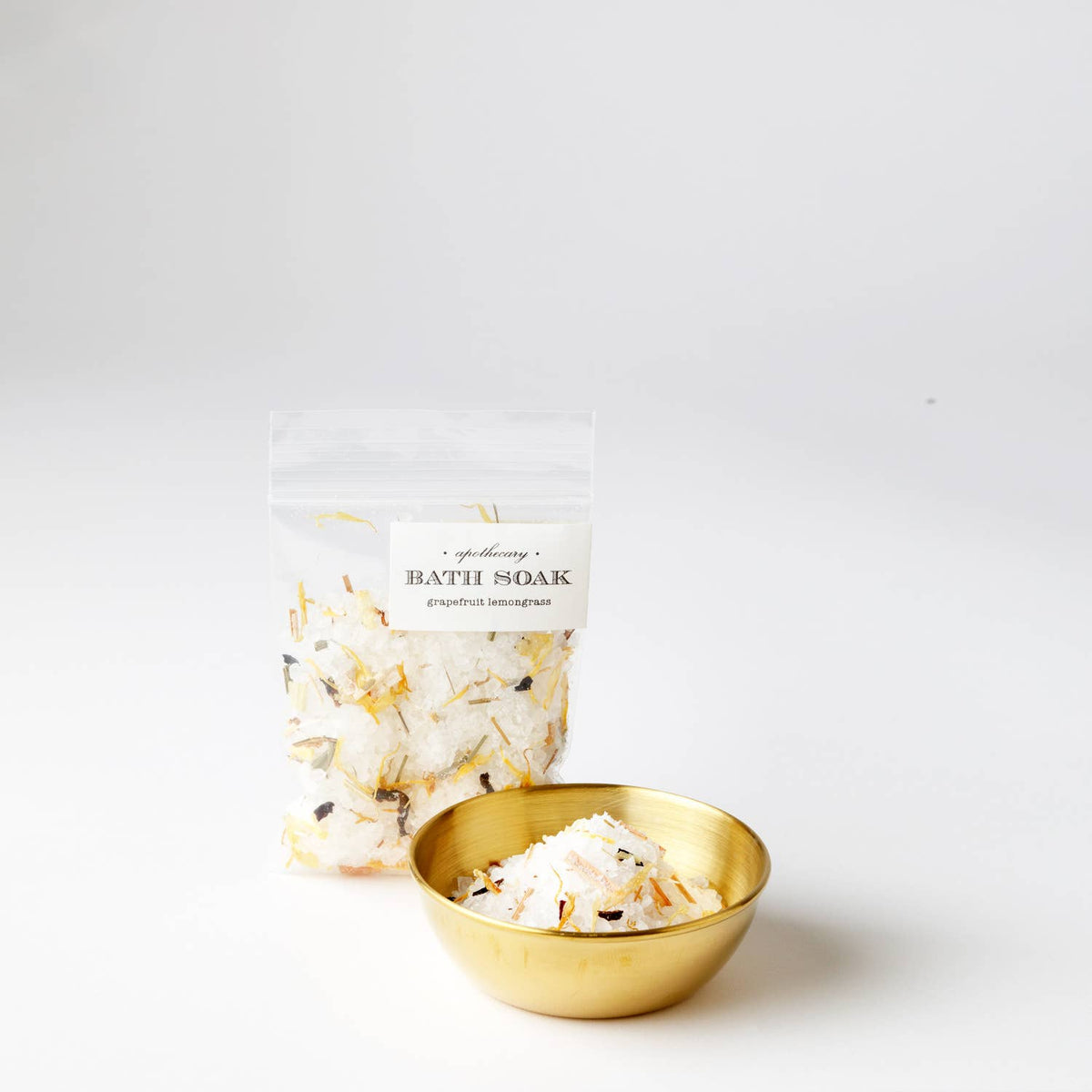 Grapefruit Lemongrass Bath Soak 16 oz. Pouch  | salts refill