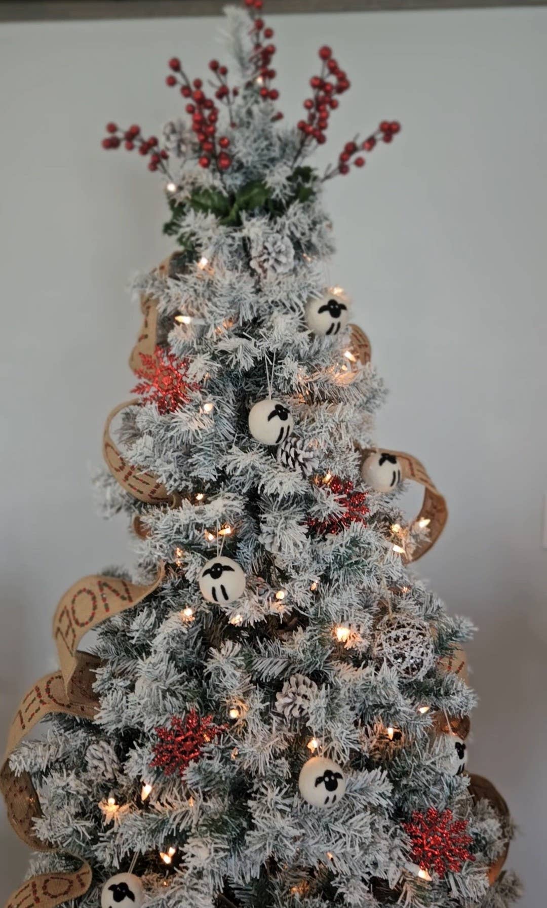 Felt Sheep Ball / Handmade Christmas Ornament