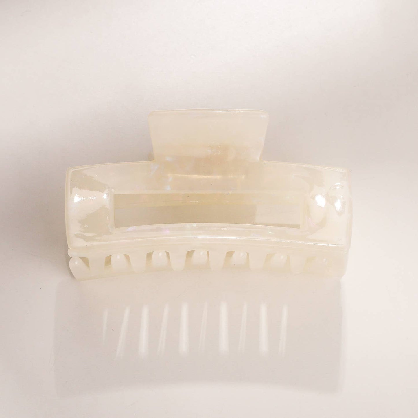 Medium Rectangle Claw Hair Clip