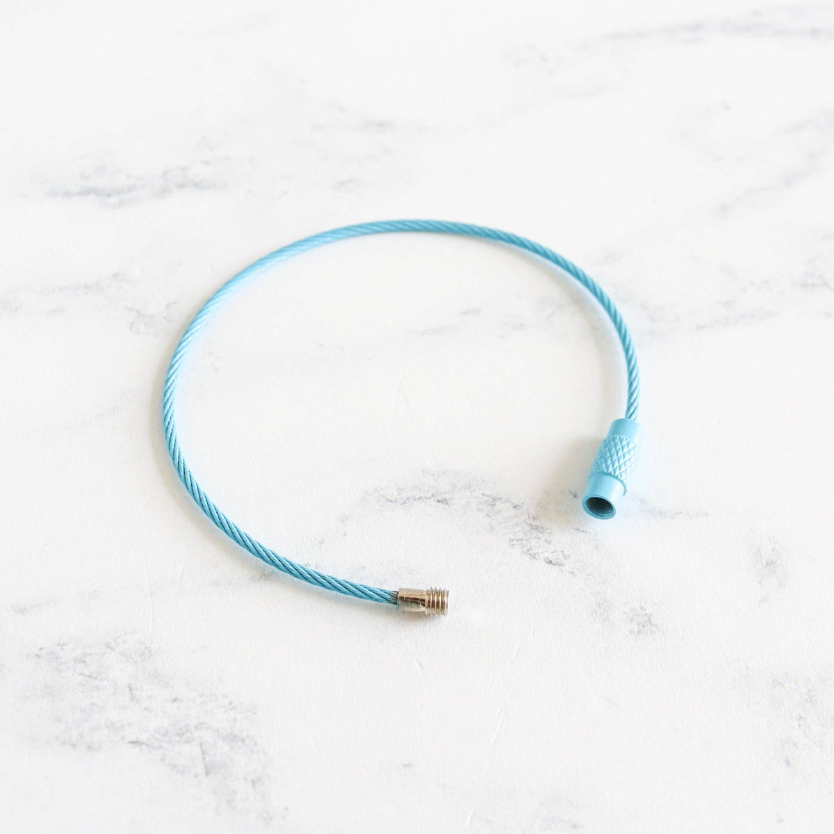 Twist Lock Floss Bobbin Thread Rings