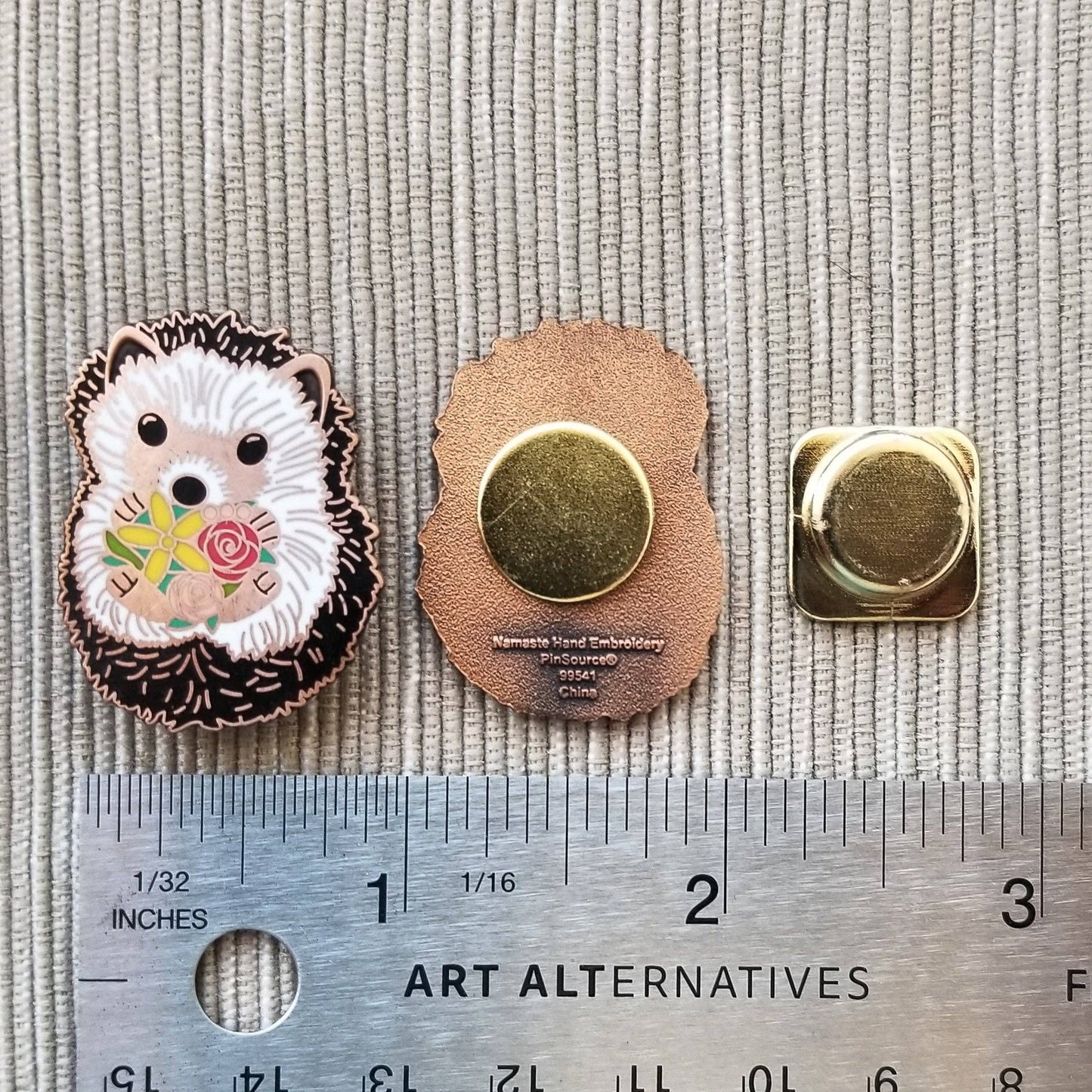 Hedgehog-  Needle Minder
